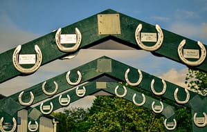 Magpie Centre Friendship Arch